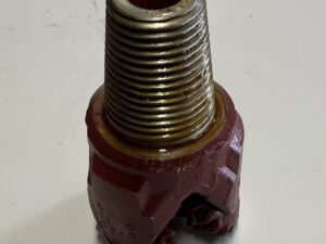 101-2011 (TRICONE BIT I.D.T. 5 STEEL TOOTH IADC 237 2 7/8 REG PIN CENTER FLUSH)