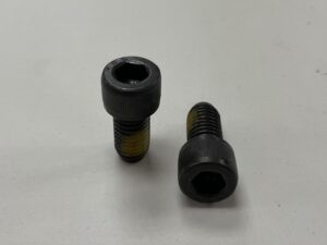 505-0422 (SOCKET SCREW HEX CAP SHCS 1/2 - 13 X 1 W/NYLON LOCK PATCH)