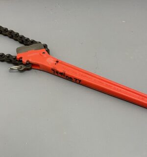 749-0077 (CHAIN WRENCH C18 RIDGID #31320)